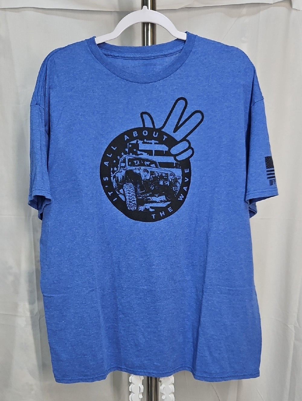 Blue Short-Sleeve Graphic Tee with Peace Sign and Off-Road Print
